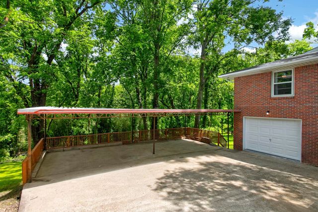 2226 Weona Dr, Nashville, TN 37214