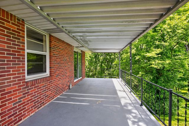 2226 Weona Dr, Nashville, TN 37214