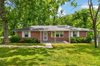 2226 Weona Dr, Nashville, TN 37214