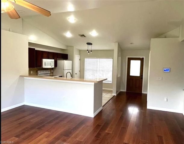 8334 Robin Rd Robin RD, Fort Myers, FL 33967