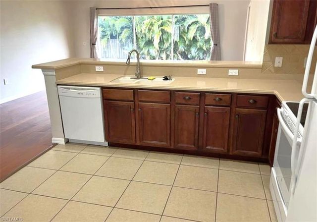 8334 Robin Rd Robin RD, Fort Myers, FL 33967