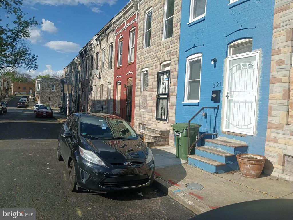 Image 2 of property listing at 321 FURROW ST, Baltimore, MD 21223