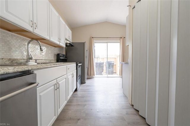 1313 Petrell DR, Virginia Beach, VA 23454