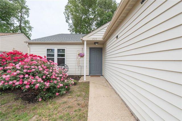 1313 Petrell DR, Virginia Beach, VA 23454