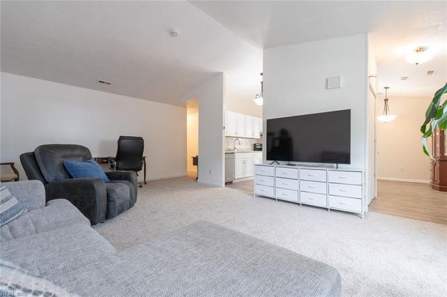 1313 Petrell DR, Virginia Beach, VA 23454