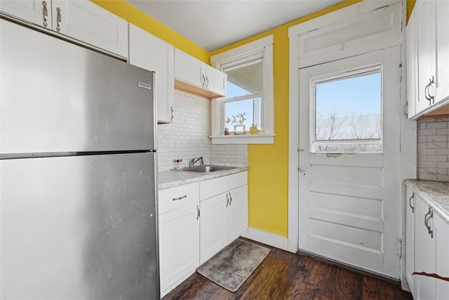 1414 Brinton Rd, Braddock Hills, PA 15221