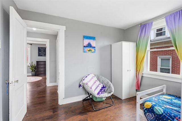 1414 Brinton Rd, Braddock Hills, PA 15221