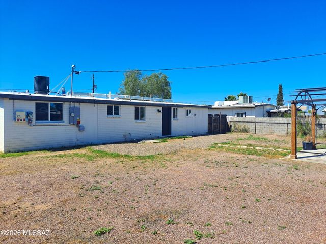 402 W Utah Street, Tucson, AZ 85706
