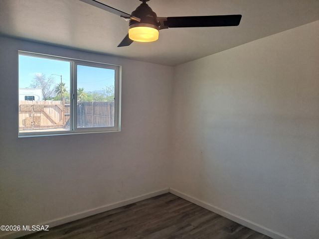 402 W Utah Street, Tucson, AZ 85706