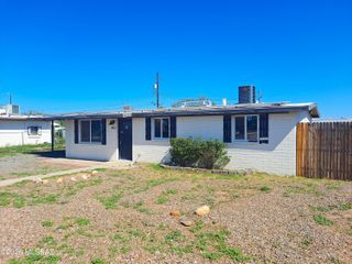 402 W Utah Street, Tucson, AZ 85706