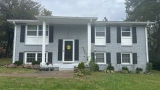 3848 Sam Boney Dr, Nashville, TN 37211