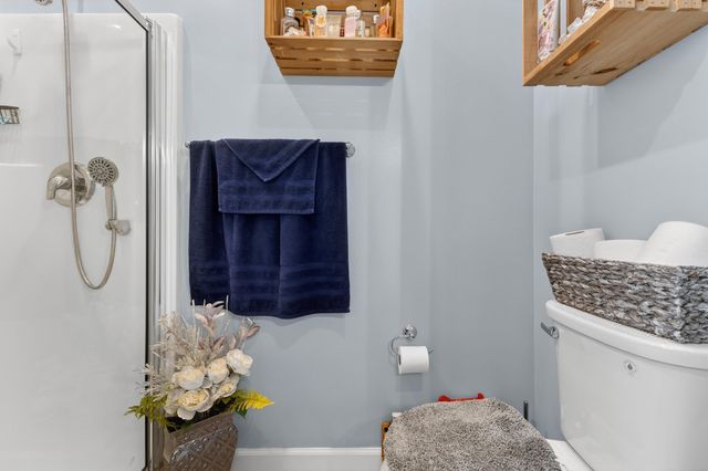 152 Northside Dr., Little River, SC 29566