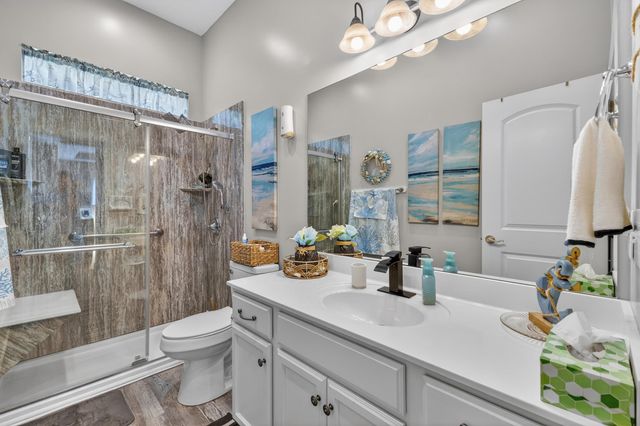 152 Northside Dr., Little River, SC 29566