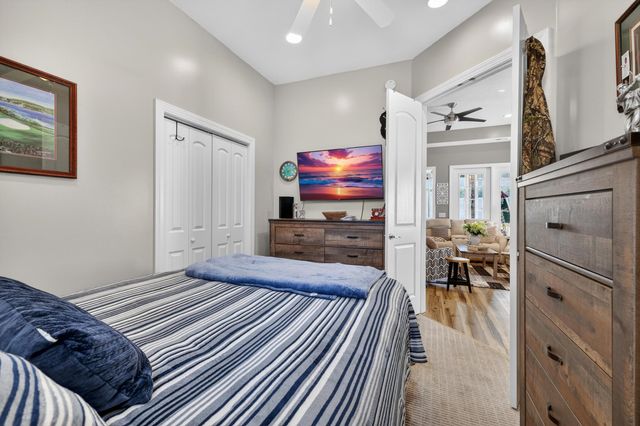 152 Northside Dr., Little River, SC 29566