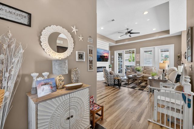 152 Northside Dr., Little River, SC 29566