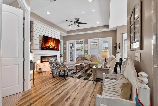 152 Northside Dr., Little River, SC 29566