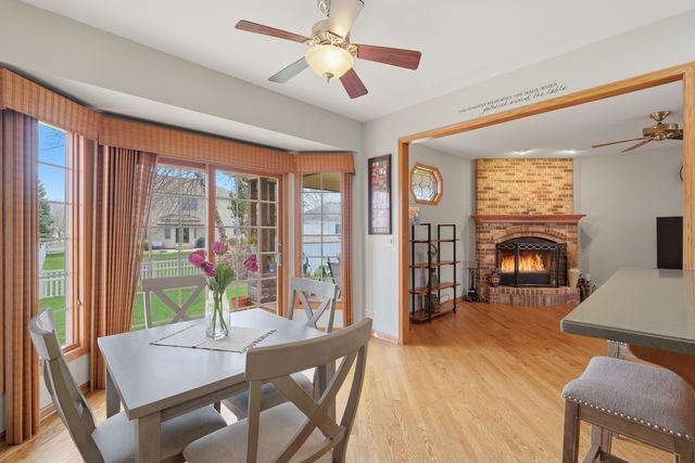 1007 Peregrine Way, Hampshire, IL 60140