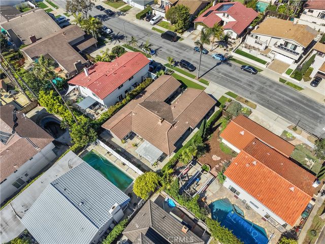 4232 Calhoun, Huntington Beach, CA 92649