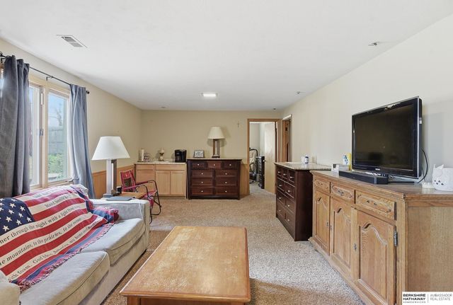 2117 S 113TH Street, Omaha, NE 68144