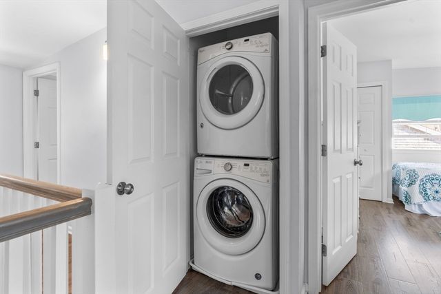 37 Uncle Henrys Rd, Mashpee, MA 02649