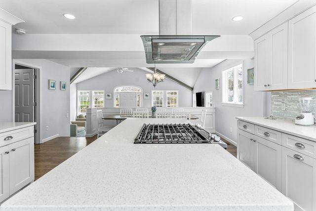 37 Uncle Henrys Rd, Mashpee, MA 02649