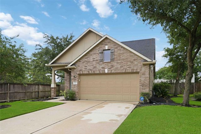10634 Kentington Oak Drive, Humble, TX 77396