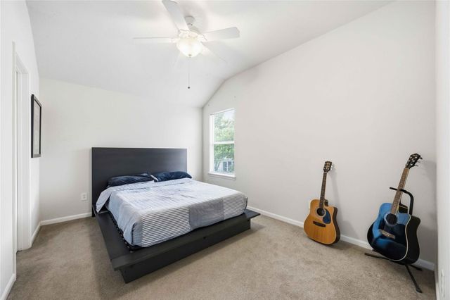 10634 Kentington Oak Drive, Humble, TX 77396