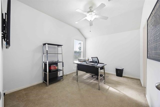 10634 Kentington Oak Drive, Humble, TX 77396