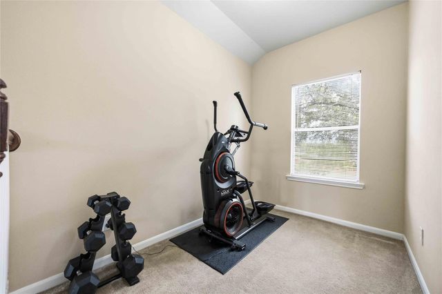 10634 Kentington Oak Drive, Humble, TX 77396