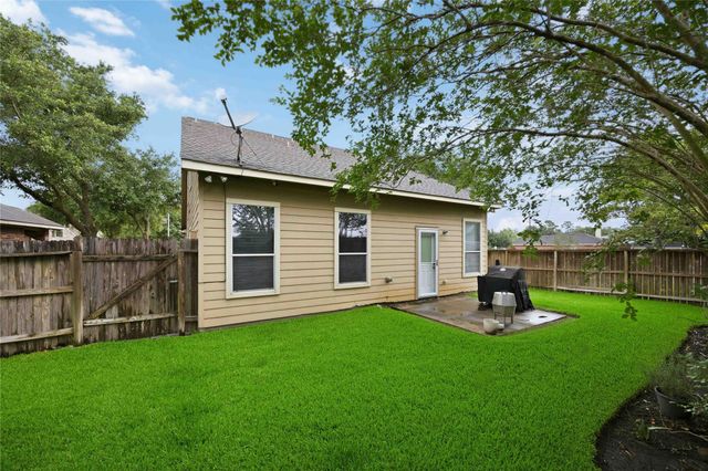 10634 Kentington Oak Drive, Humble, TX 77396