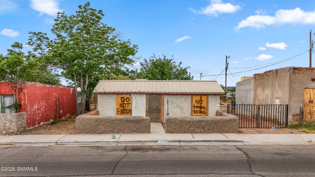 1511 N Mesquite Street, Las Cruces, NM 88001