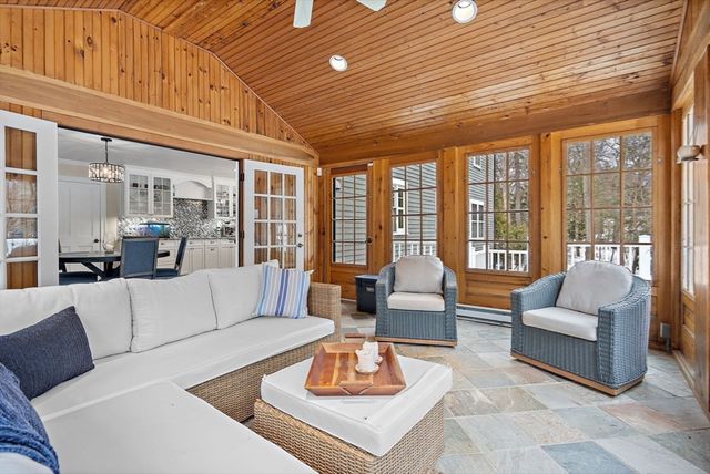 48 Chanticleer Road, Sudbury, MA 01776