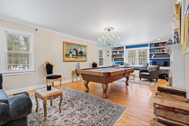 48 Chanticleer Road, Sudbury, MA 01776