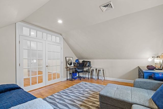 48 Chanticleer Road, Sudbury, MA 01776