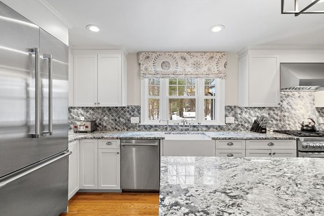 48 Chanticleer Road, Sudbury, MA 01776