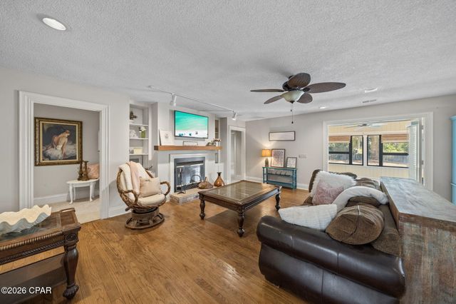 342 WAHOO Road, Panama City Beach, FL 32408