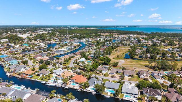 342 WAHOO Road, Panama City Beach, FL 32408