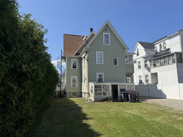 95 Waverly St, Everett, MA 02149