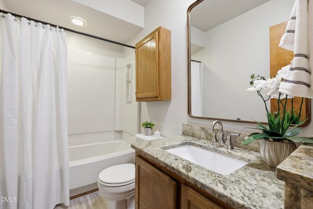 300 W Woodcroft Parkway Apt 26a, Durham, NC 27713