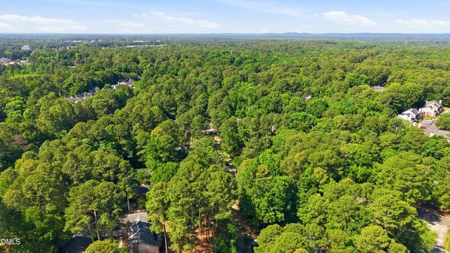 300 W Woodcroft Parkway Apt 26a, Durham, NC 27713