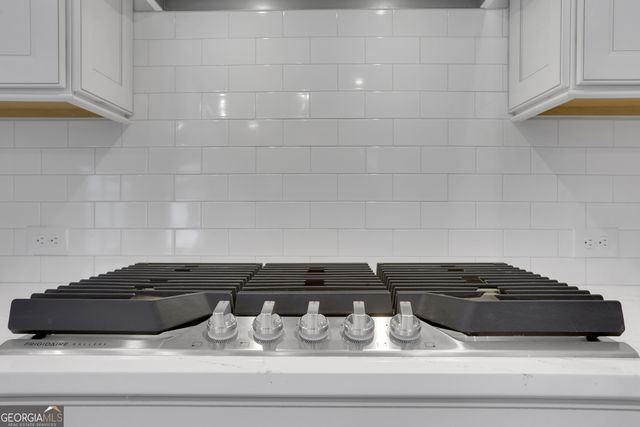 135 Marble Tree Way, Ball Ground, GA 30107