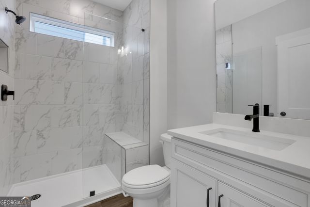 135 Marble Tree Way, Ball Ground, GA 30107