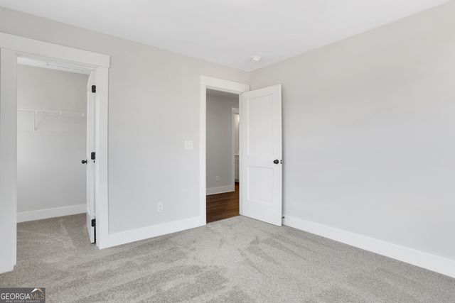 135 Marble Tree Way, Ball Ground, GA 30107