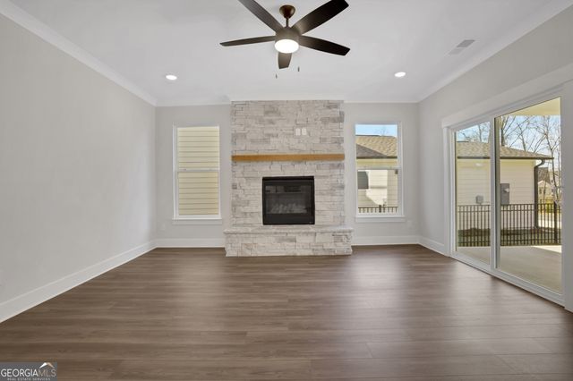 135 Marble Tree Way, Ball Ground, GA 30107