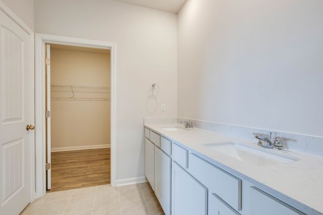 1060 Camelia Drive, White House, TN 37188