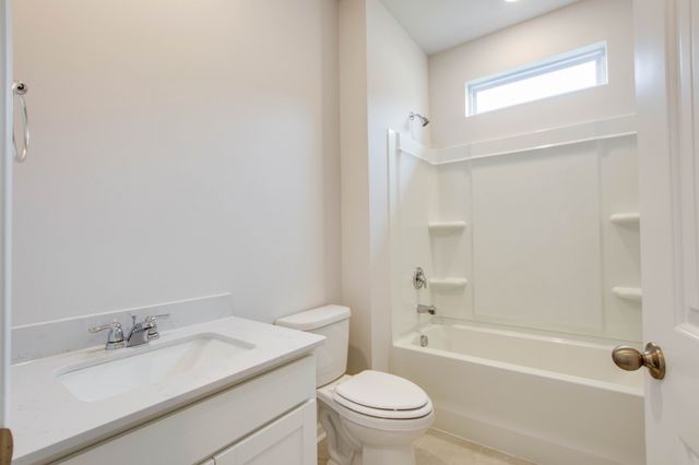 1060 Camelia Drive, White House, TN 37188
