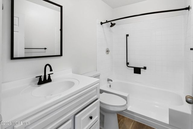 103C Edinburgh Lane, Lakewood, NJ 08701