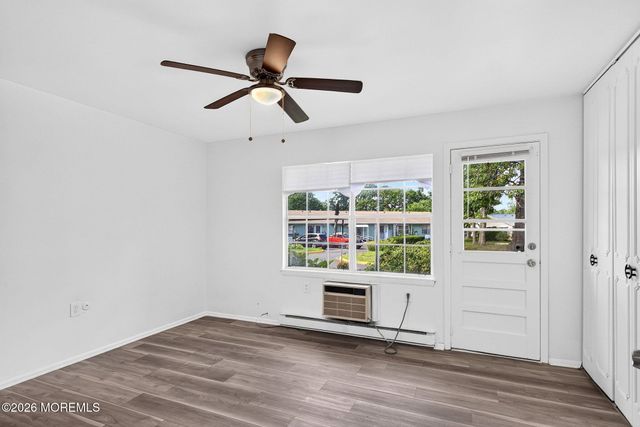 103C Edinburgh Lane, Lakewood, NJ 08701