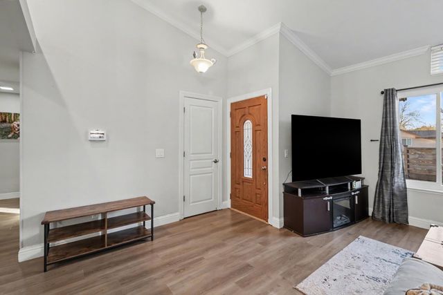 7220 Bobcat, North Highlands, CA 95660