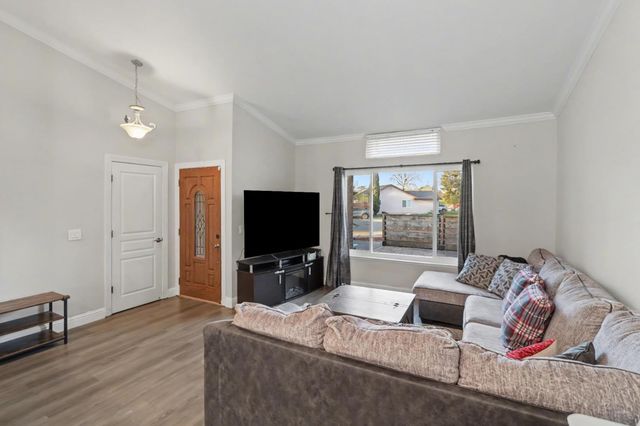 7220 Bobcat, North Highlands, CA 95660